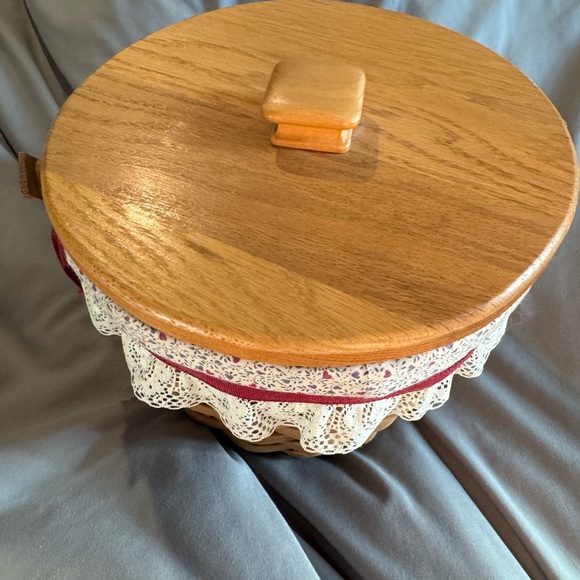 Very vintage Longaberger basket, handwoven dated 1985 - Picture 2 of 9